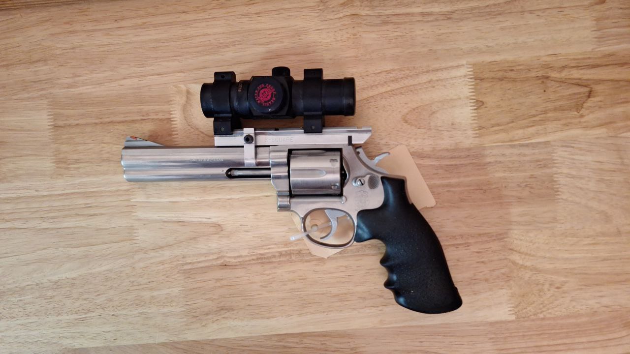 Revolver Smith & Wesson